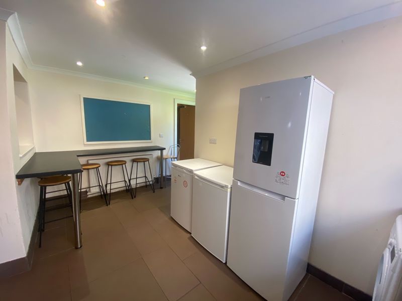 Property photo 3 of 13 Photo 23