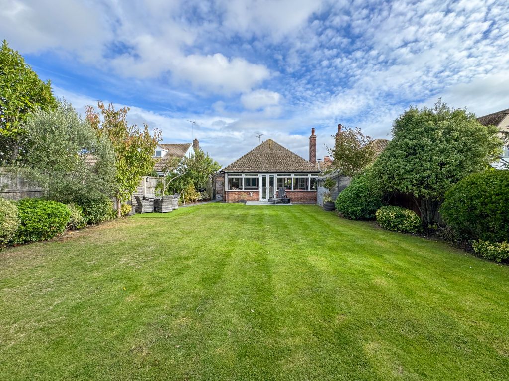 Property photo 2 of 40 Img_5904