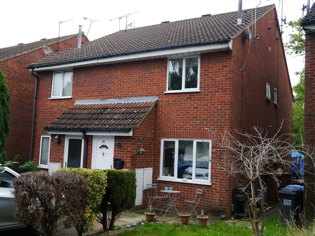 Property photo 2 of 8