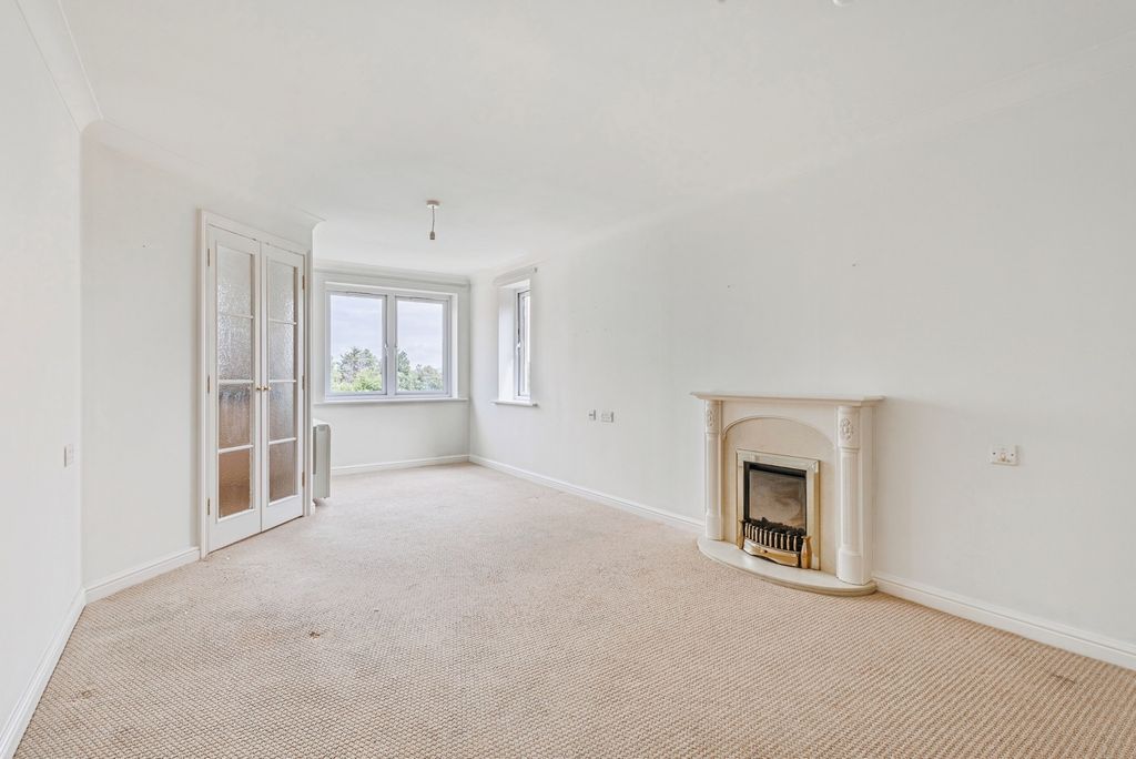 Property photo 1 of 14 Photo