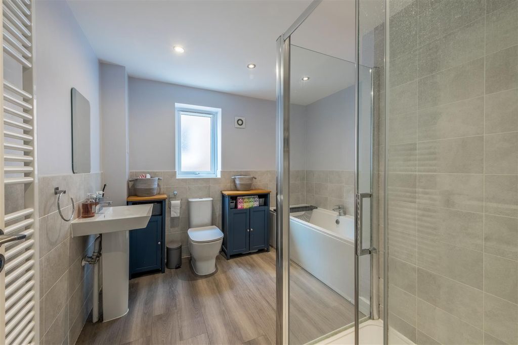 Additional image 6 of 4 bed detached house for saleLangmore Lane, Lindfield RH16