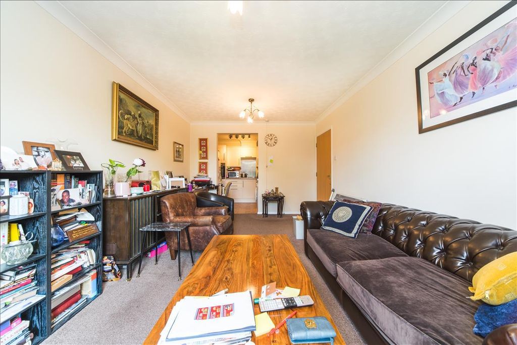 Property photo 2 of 5