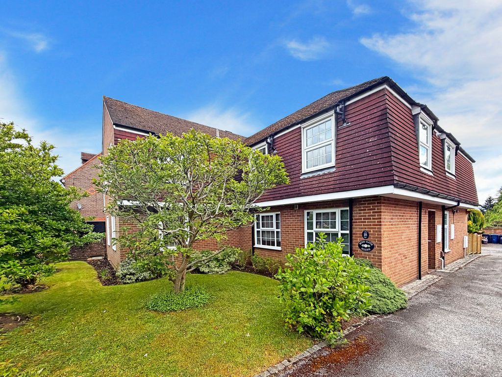 Property photo 1 of 9