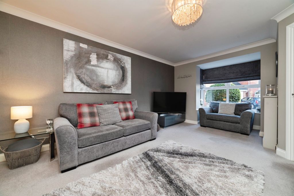 Property photo 3 of 21