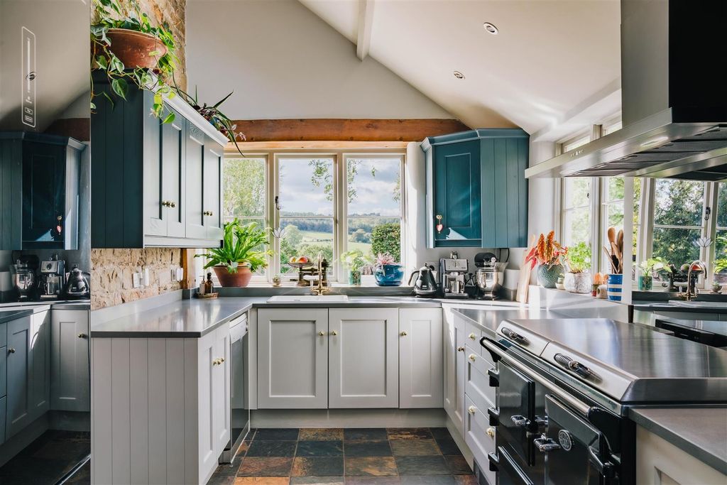 Property photo 2 of 57 Kitchen-6.Jpg
