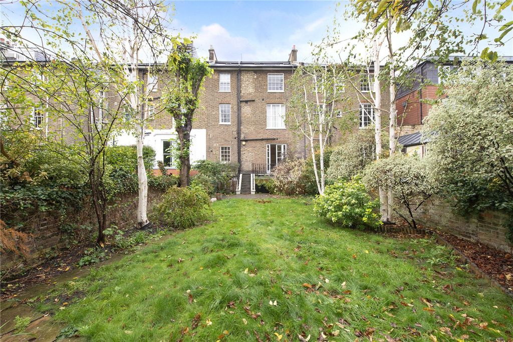 Property photo 3 of 16 Picture No. 15