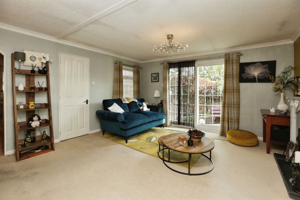 Property photo 3 of 20