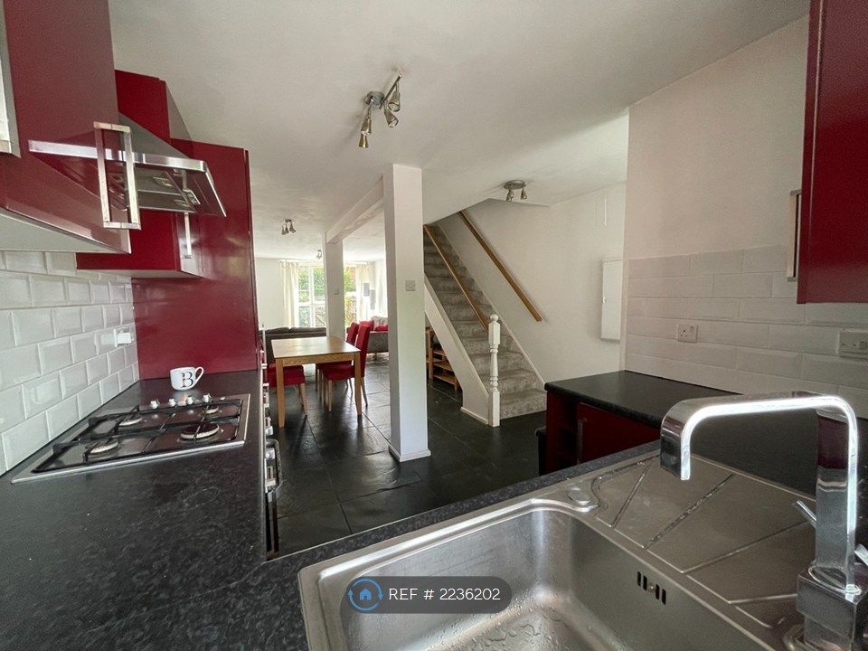Property photo 2 of 13 Dining Area