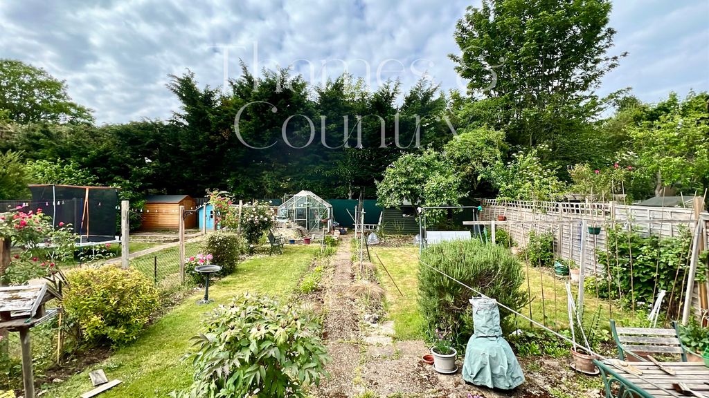 Property photo 3 of 17 Rear Garden