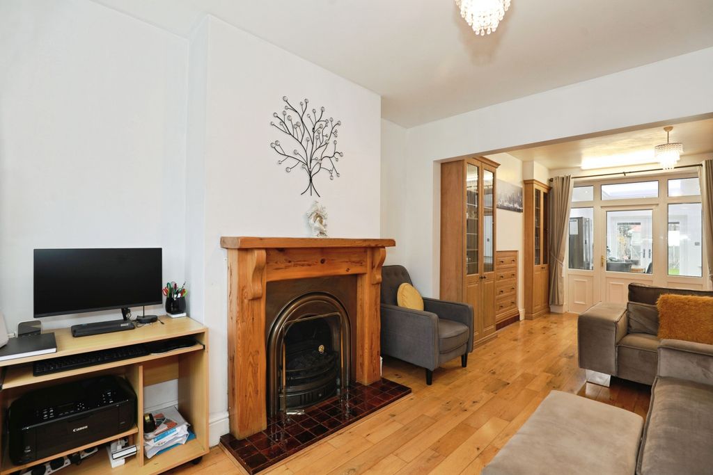 Property photo 3 of 15 Reception Room