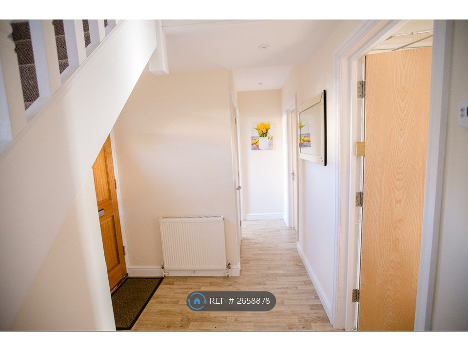 Property photo 3 of 12 Lower Hallway