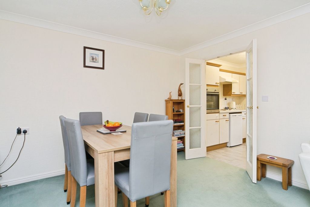 Property photo 3 of 15 Pbox-Img.Jpg