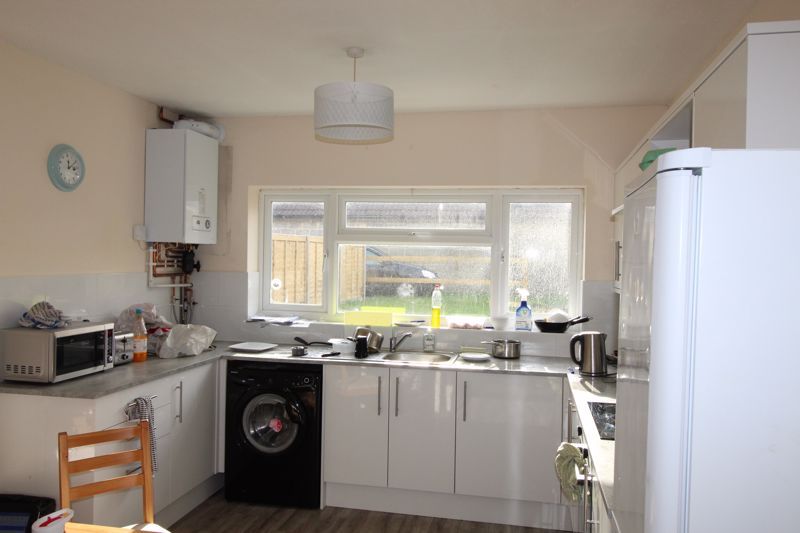 Property photo 2 of 11 Photo 7