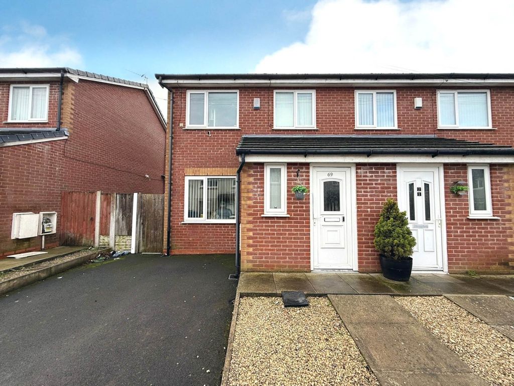 Property photo 1 of 9