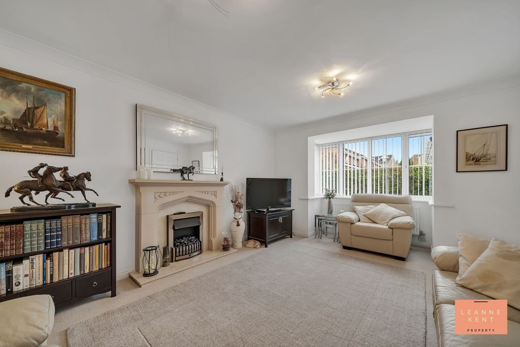 Property photo 2 of 50