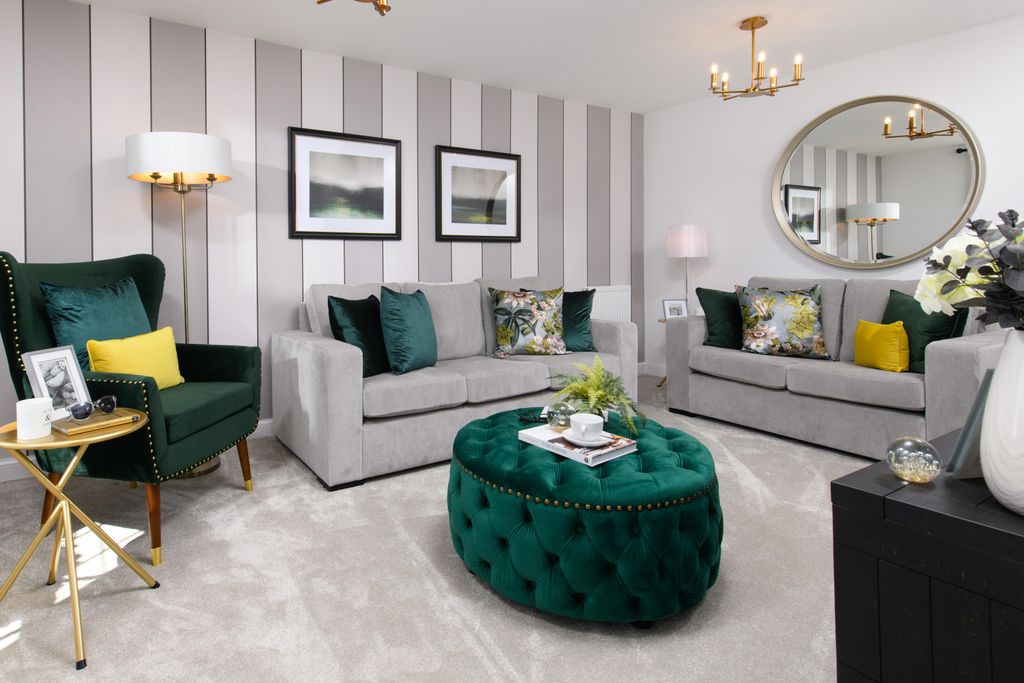 Property photo 2 of 9 Spacious Lounge In Ingleby Style Home
