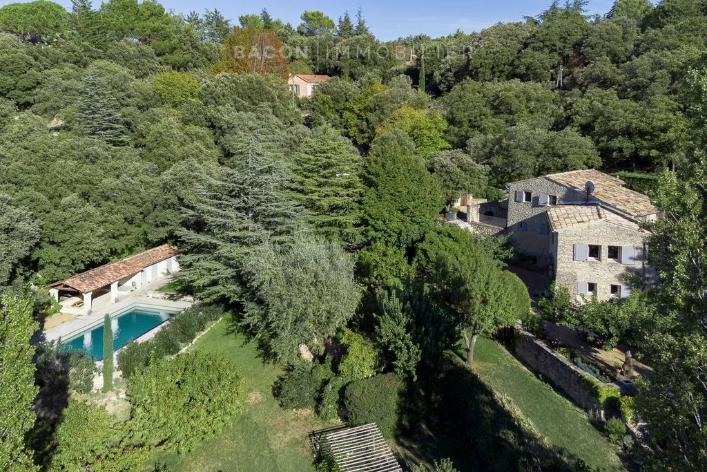 Property photo 1 of 18 Property With Magnificent View Of The Village Of Bonnieux