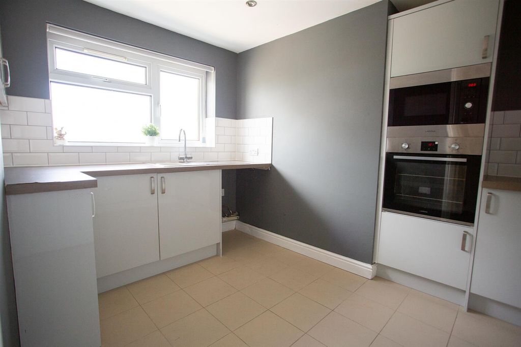 Property photo 3 of 20 Derb8609.Jpg