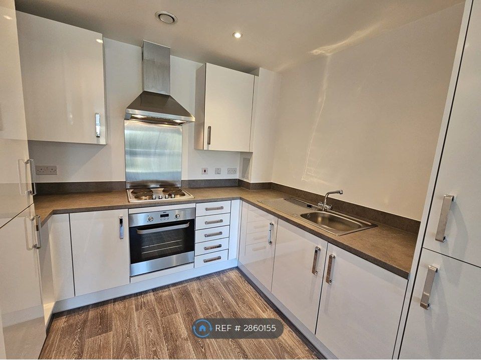 Property photo 2 of 5 Kitchen