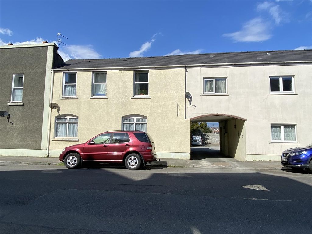 Property photo 2 of 7 Img_0254.Jpg