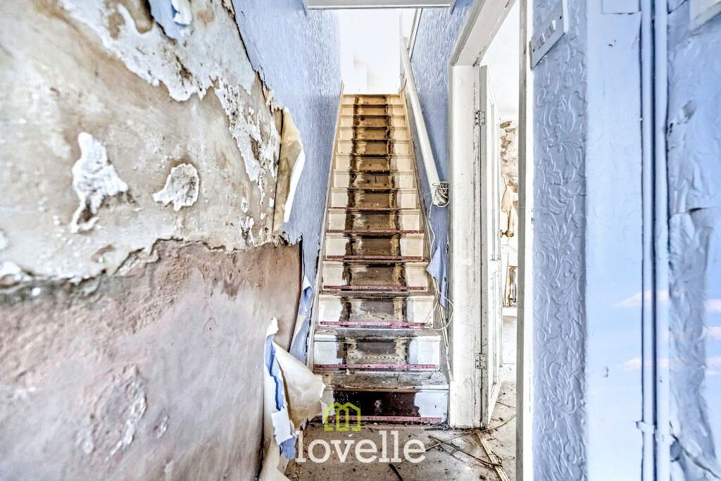 Property photo 2 of 26