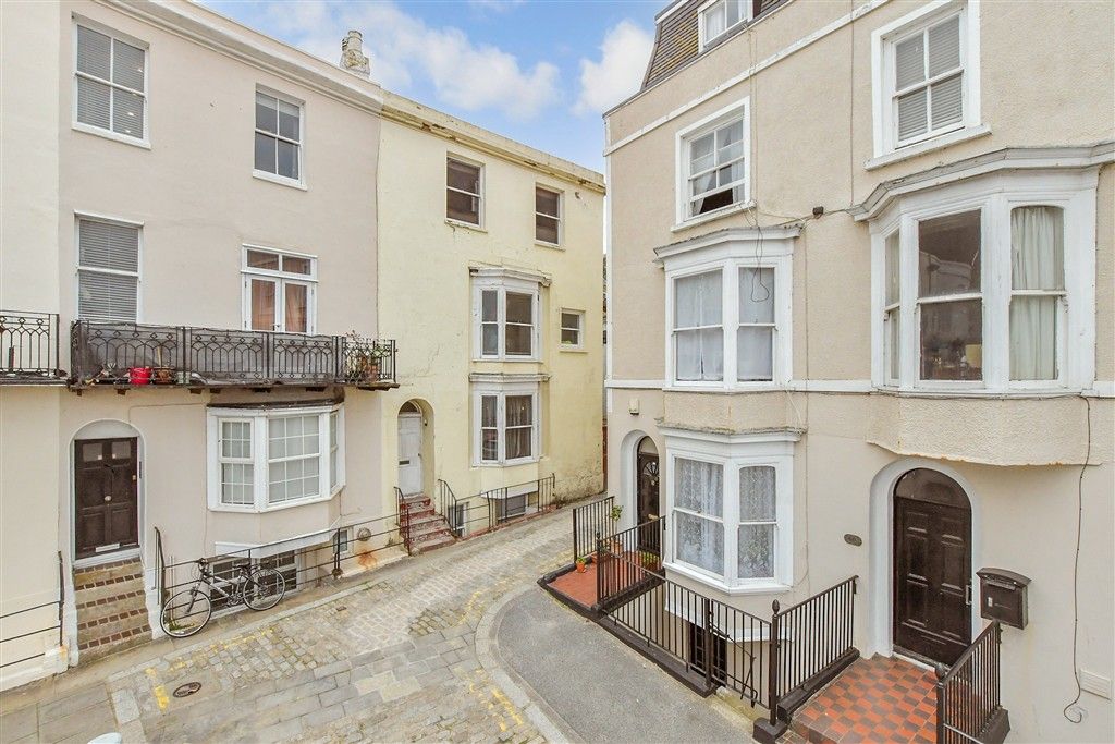 Property photo 1 of 10 External (Web) - Yes