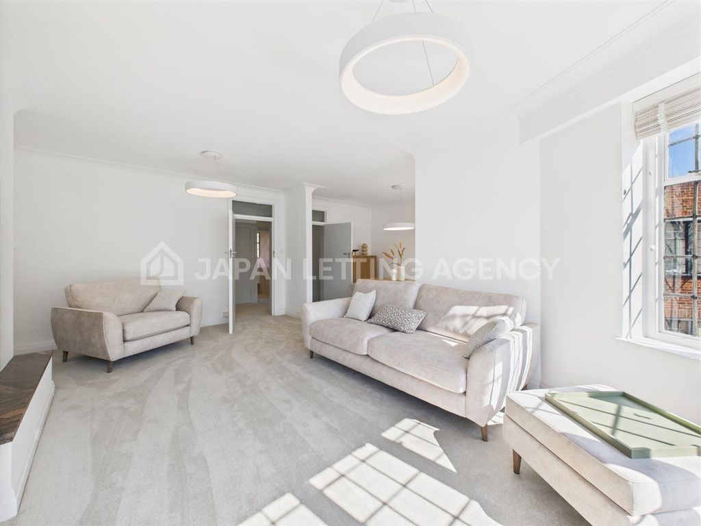 Property photo 3 of 11 Cam04401G0-Pr0075-Still007.Jpg