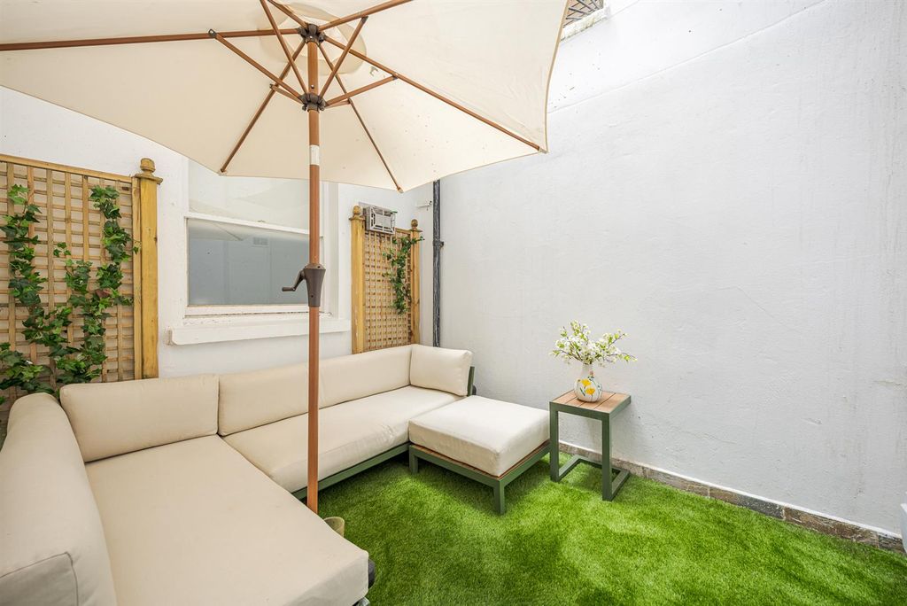 Property photo 1 of 16 Collingham Road 2_27-29-5-2. Low Res.Jpg