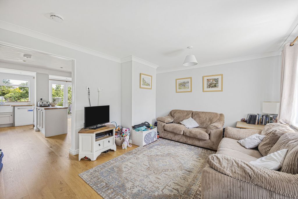 Property photo 3 of 14