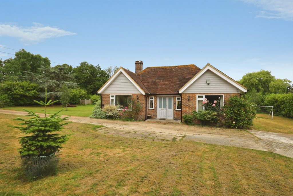 Property photo 2 of 23