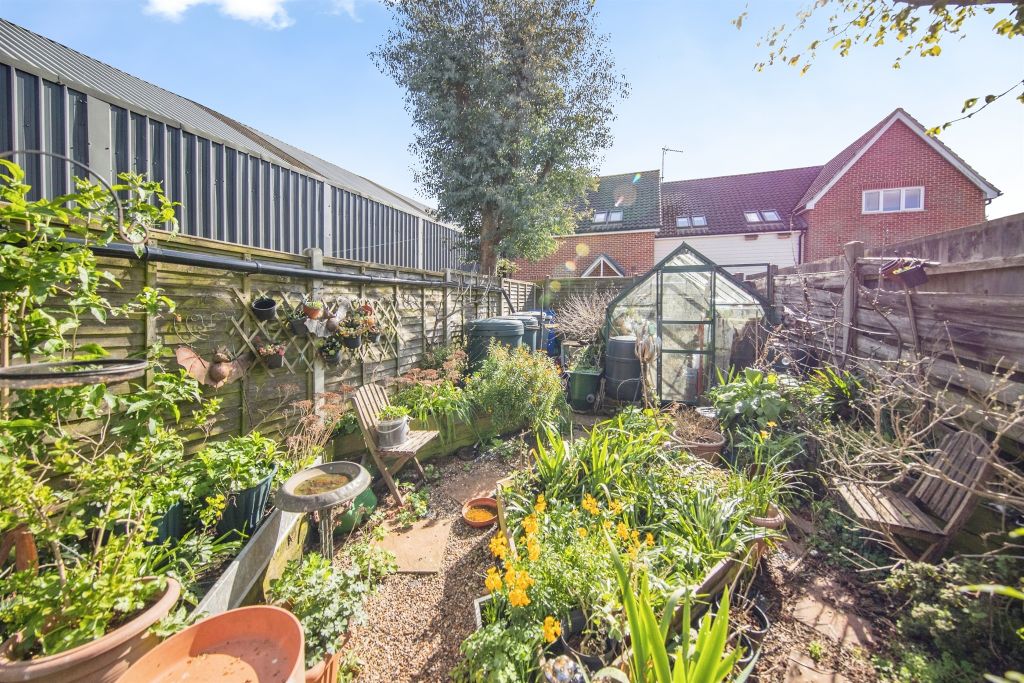 Property photo 3 of 13