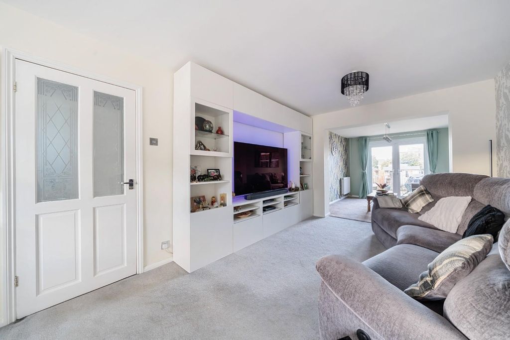 Property photo 3 of 26 1060351 (1).Jpg