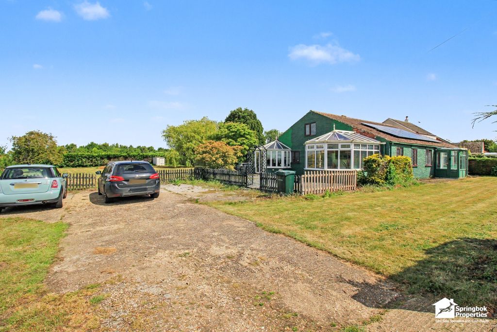 Property photo 1 of 19 Front View