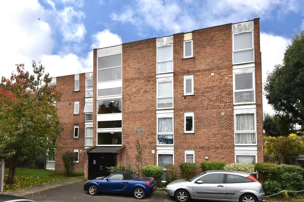 Property photo 1 of 10