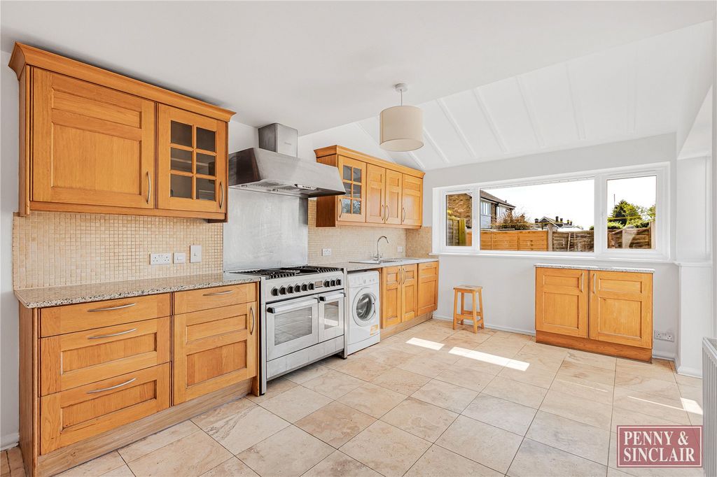 Property photo 1 of 9 Picture No. 04