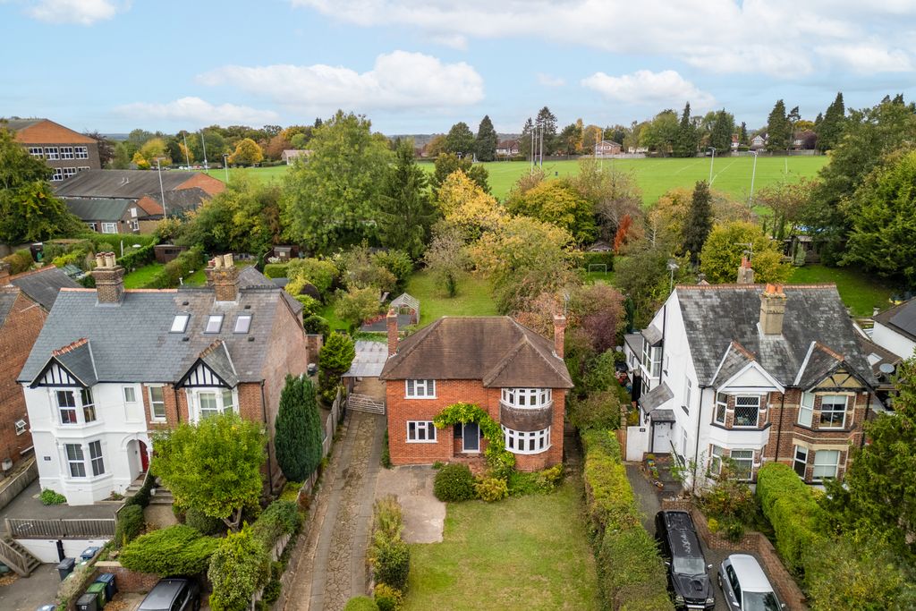 Property photo 1 of 18 Picture No. 04