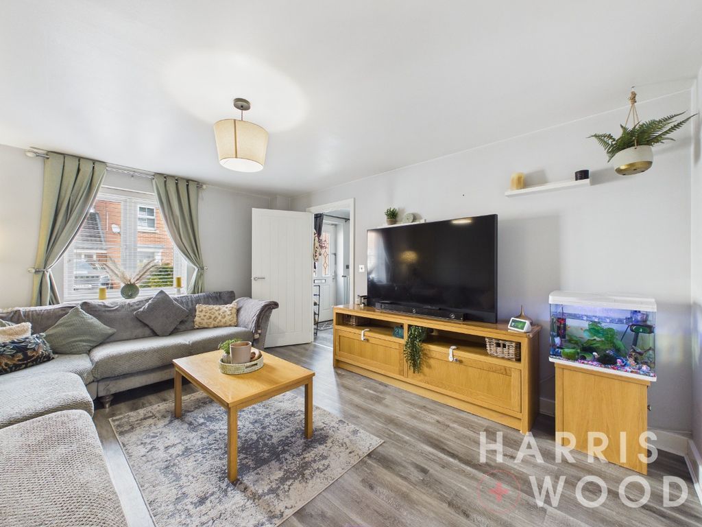 Property photo 3 of 29 4887563