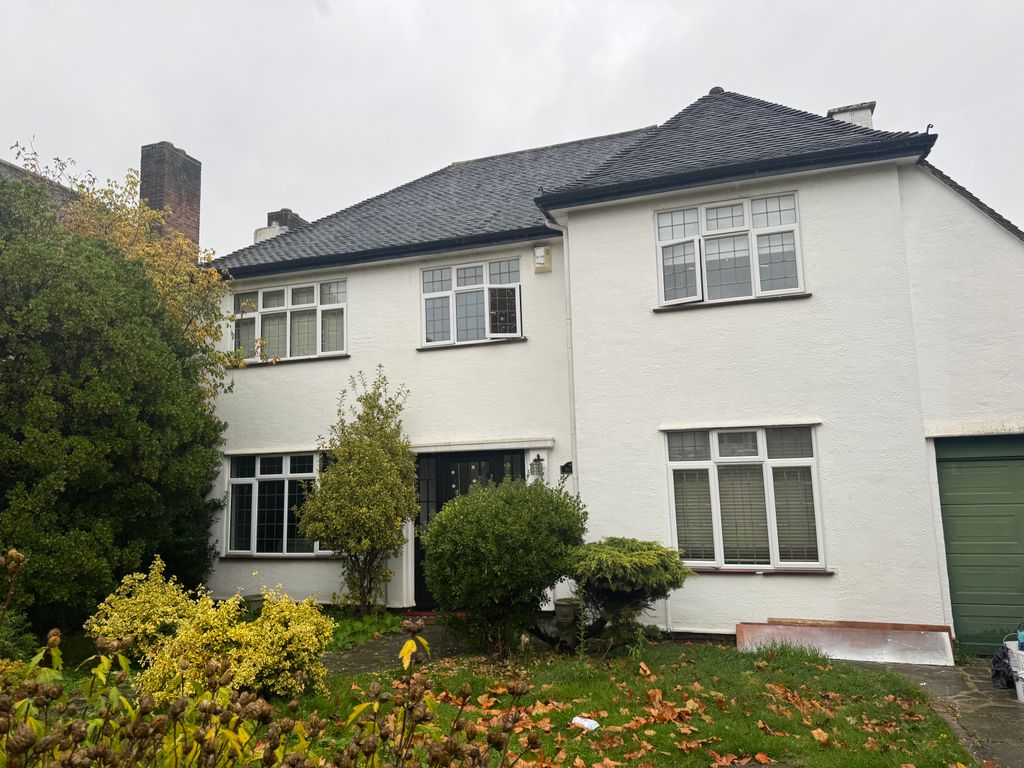 Property photo 1 of 30