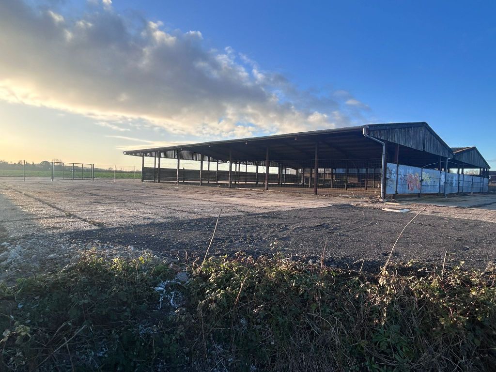 Property photo 3 of 3