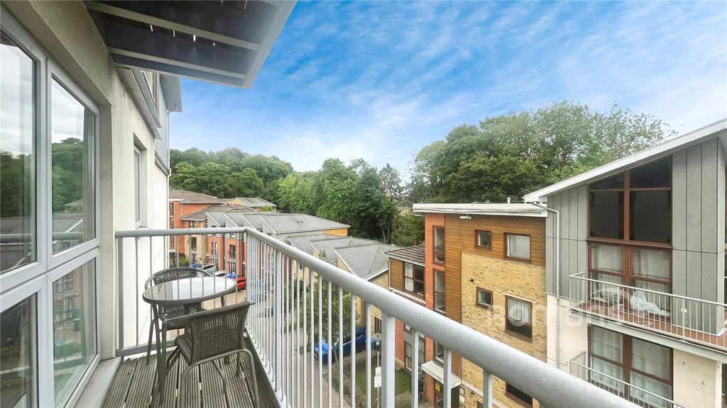 Property photo 1 of 12 Picture No. 05