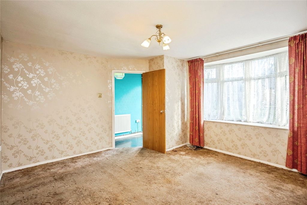 Property photo 2 of 23 Picture No. 04