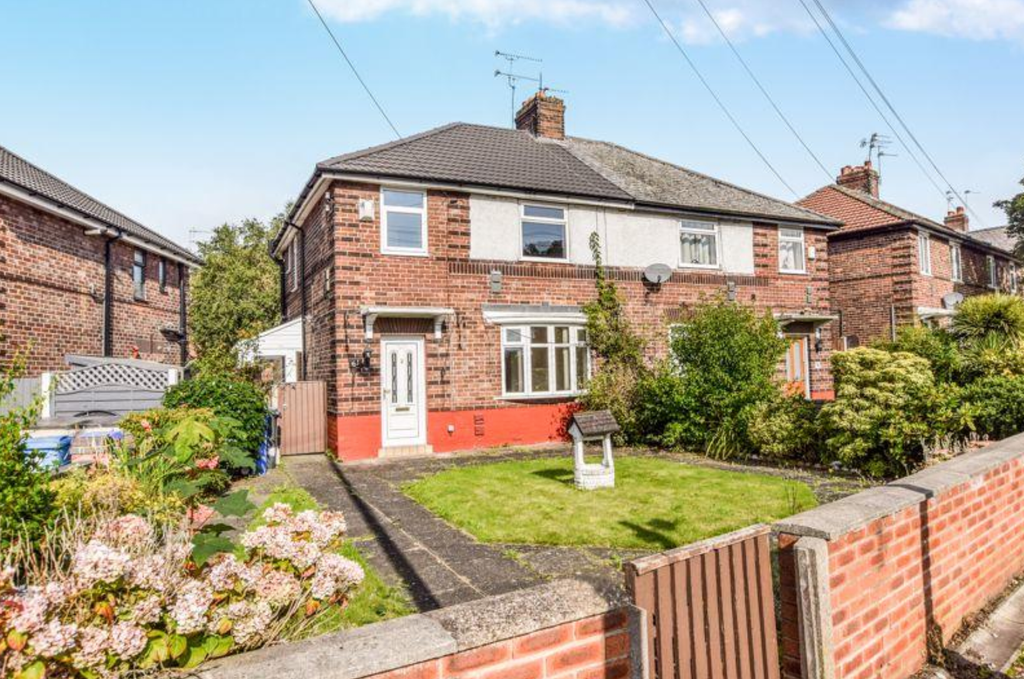 Property photo 1 of 12