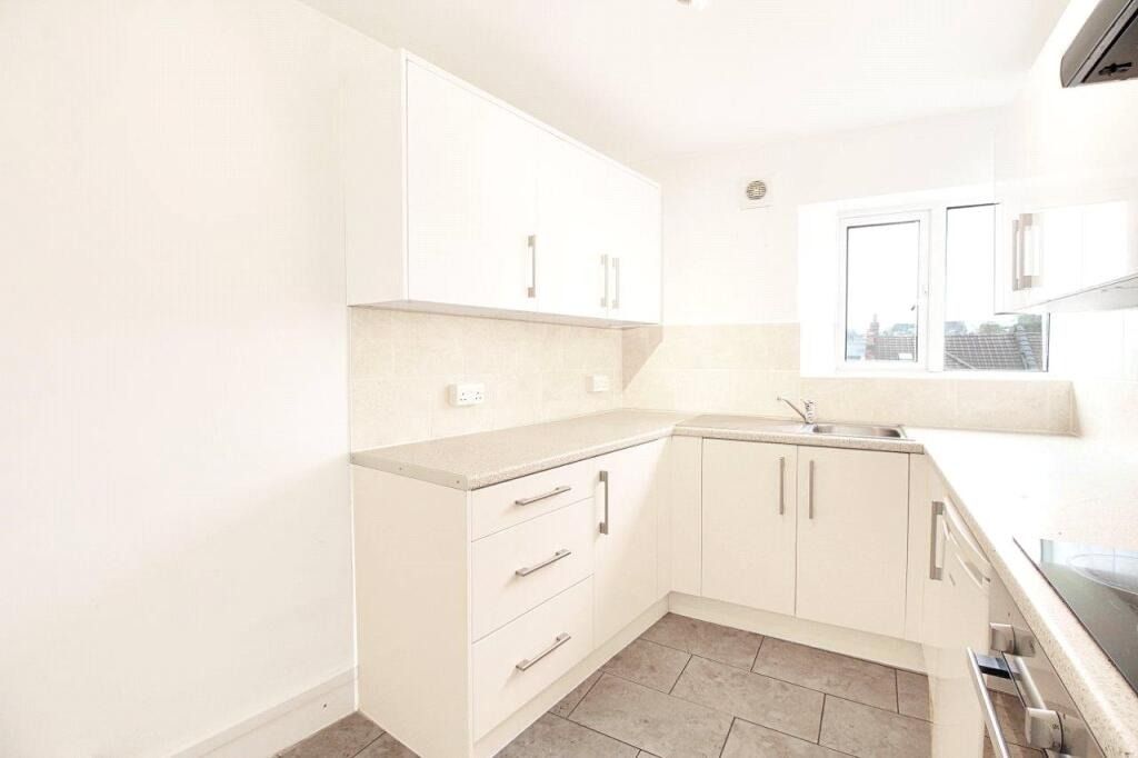 Property photo 3 of 8 1518885