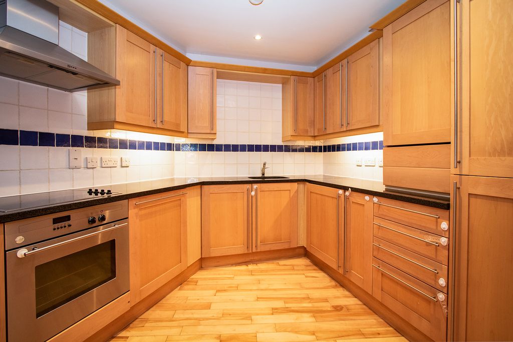 Property photo 3 of 7 Photo 2