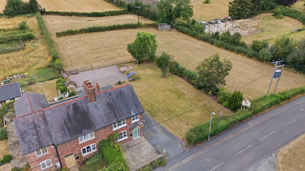 Property photo 2 of 23 Picture No. 05