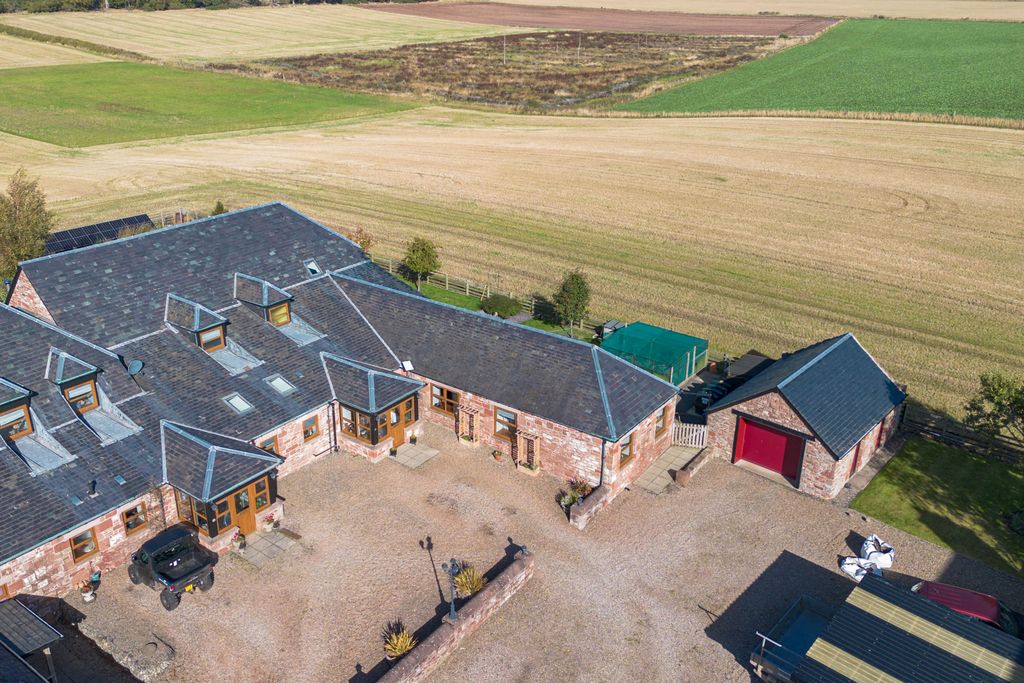Property photo 1 of 45 Front Exterior Aerial