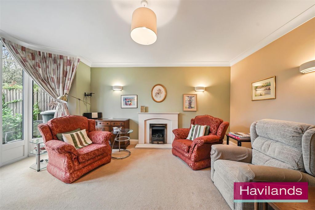 Property photo 3 of 23 Church Hill-21.Jpg