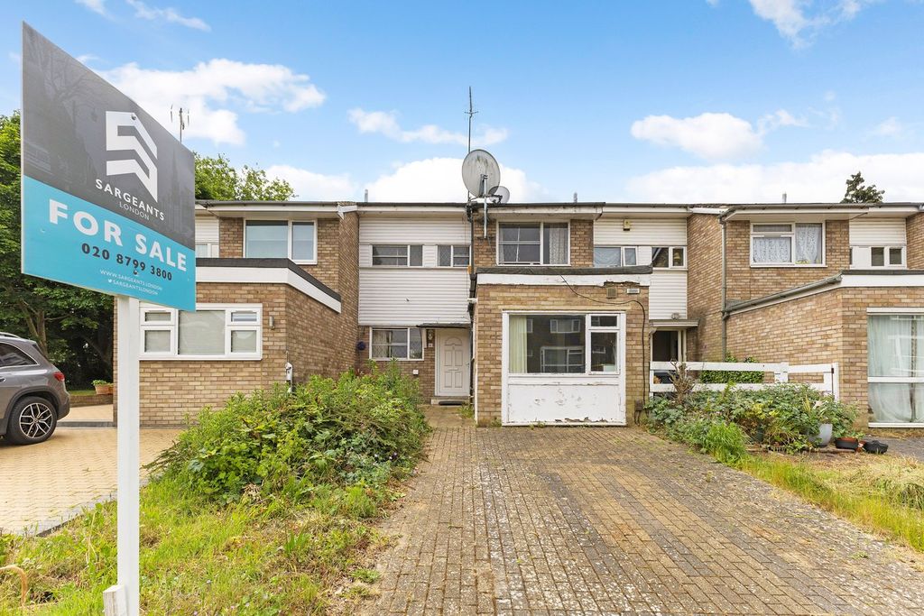 Property photo 1 of 8