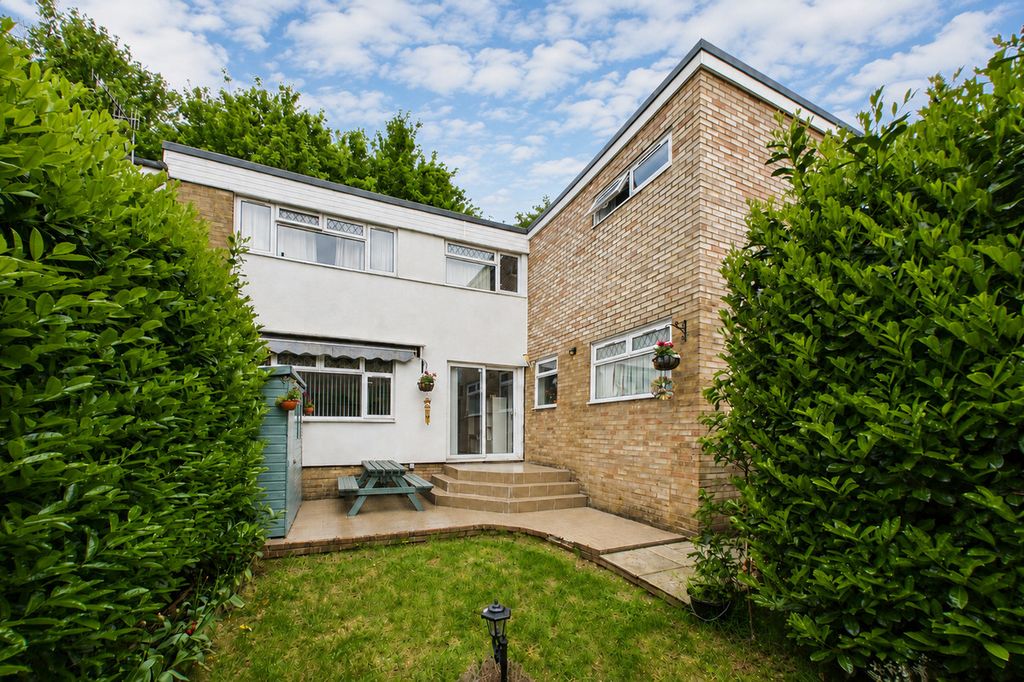 Property photo 1 of 19
