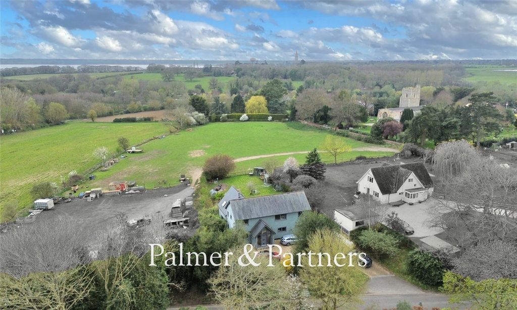 Property photo 3 of 42 Picture No. 07